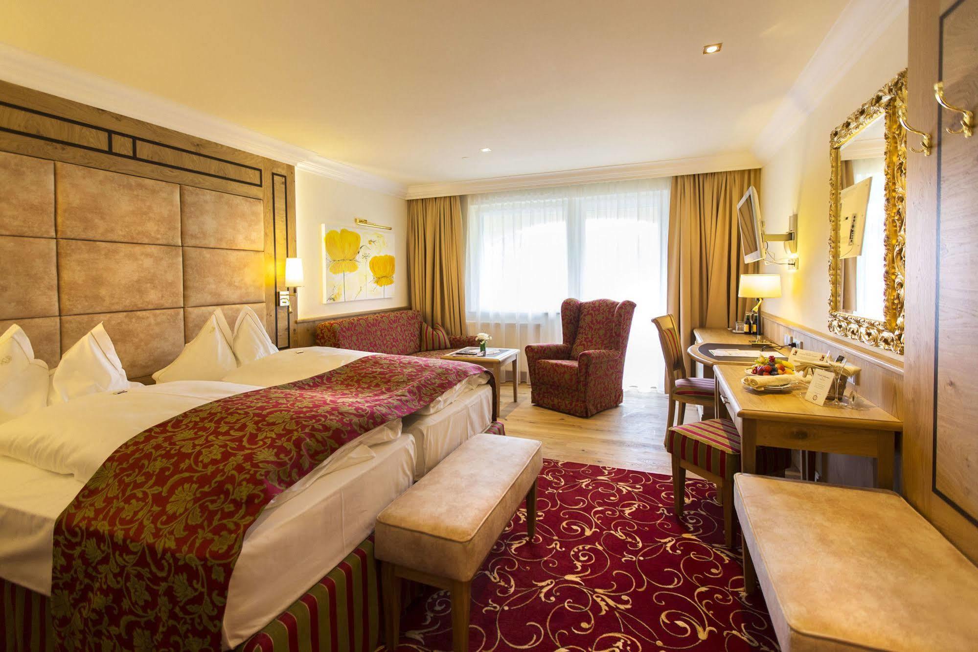 Hotel Hubertushof Anif Kültér fotó